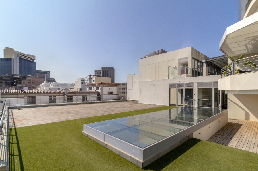 2 Bedroom Property for Sale in Cape Town City Centre Western Cape